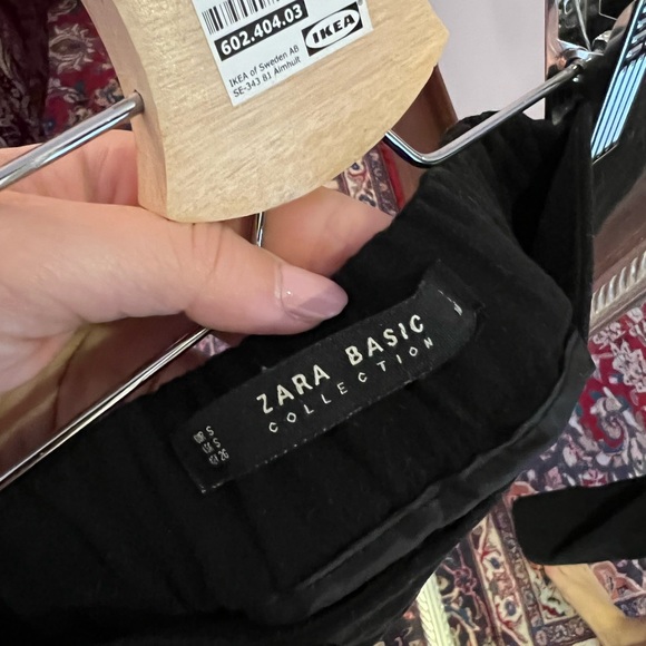 Black Zara pants - Picture 5 of 5